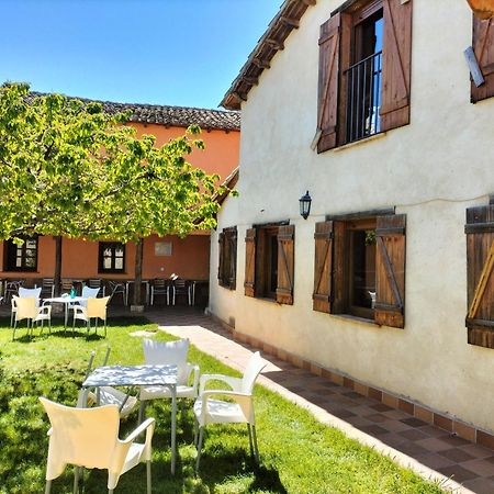 Don Camino Low Cost Villalcazar de Sirga Bagian luar foto