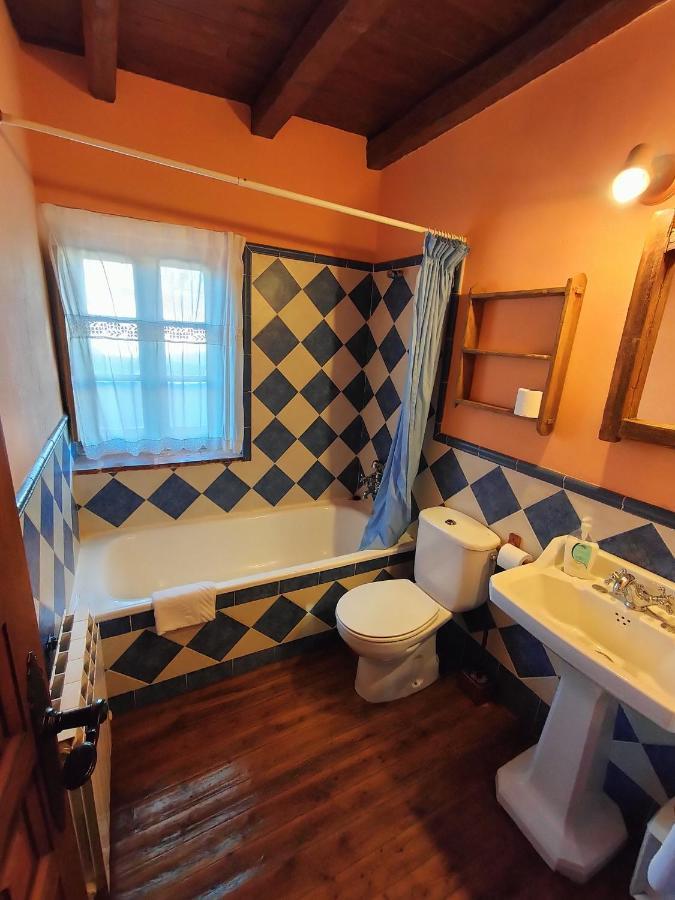Don Camino Low Cost Villalcazar de Sirga Bagian luar foto