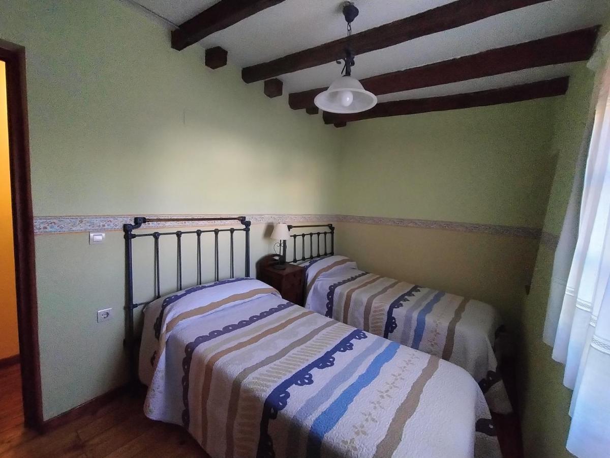 Don Camino Low Cost Villalcazar de Sirga Bagian luar foto