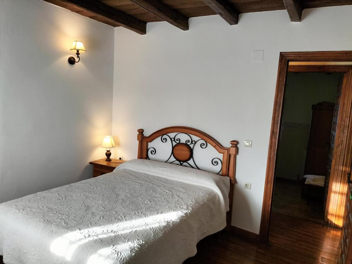 Don Camino Low Cost Villalcazar de Sirga Bagian luar foto
